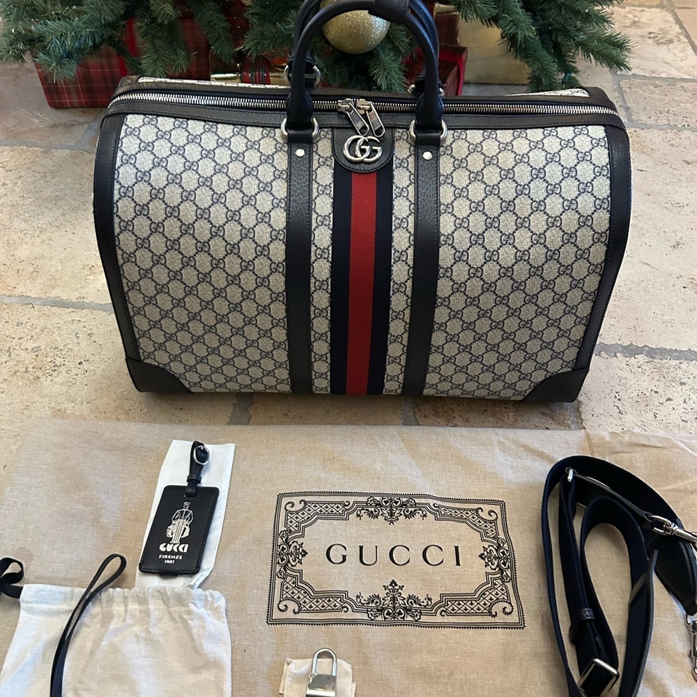 Gucci Savoy, GG Supreme large duffel bag made in Italy NWT - Picture 4 of 14